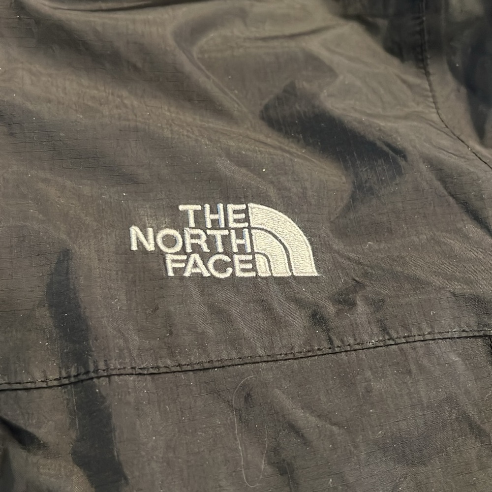 The North Face Shell - Picture 2 of 10